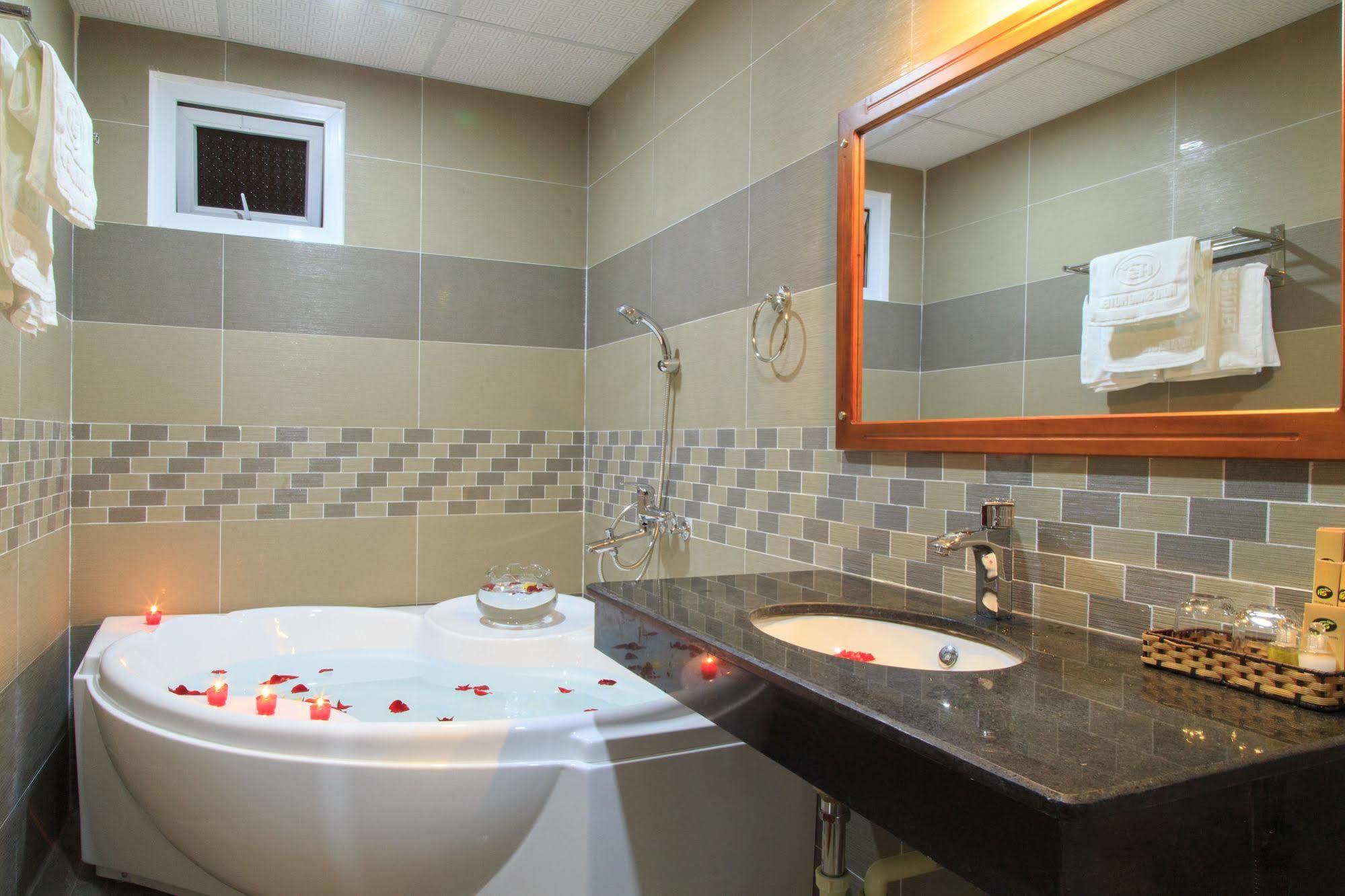 Hoai Sang Hotel Đà Nẵng Kültér fotó